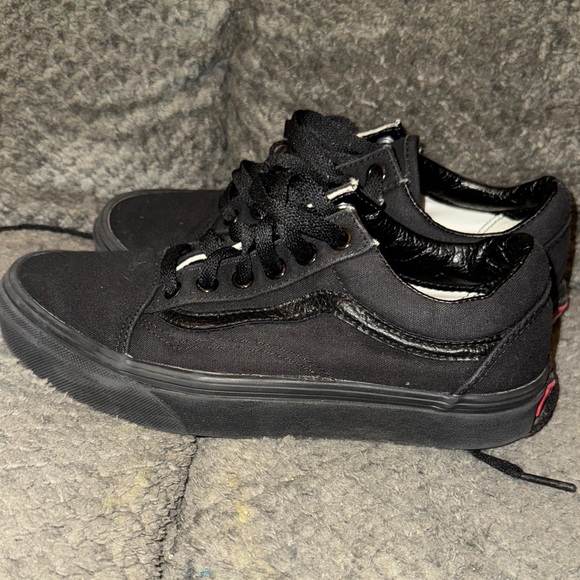 Vans Shoes - Black Low-Top Sneakers